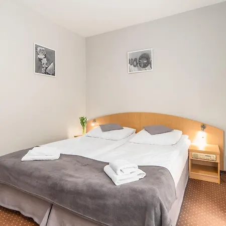 Seapark Wellness & 3*